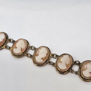 Victorian Cameo Bracelet in Sterling silver
